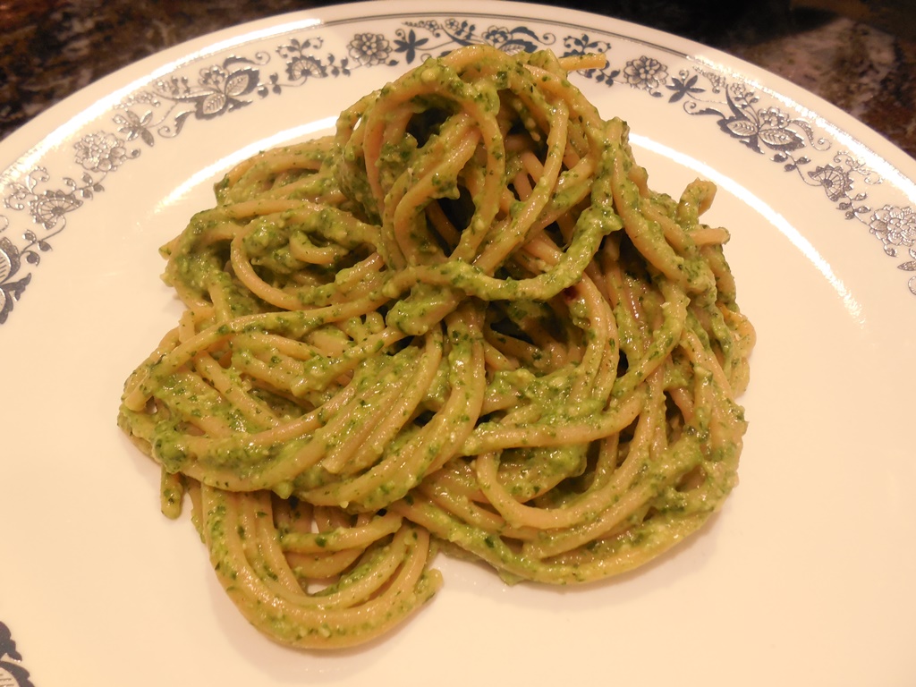 avocado pesto pasta